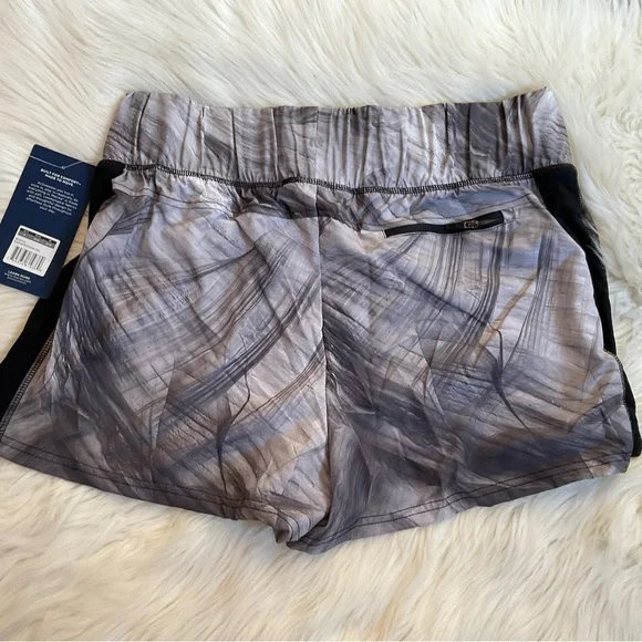 Marika Express Shorts - NWT - Size XL - Black Dusk Texture - Picture 9 of 10